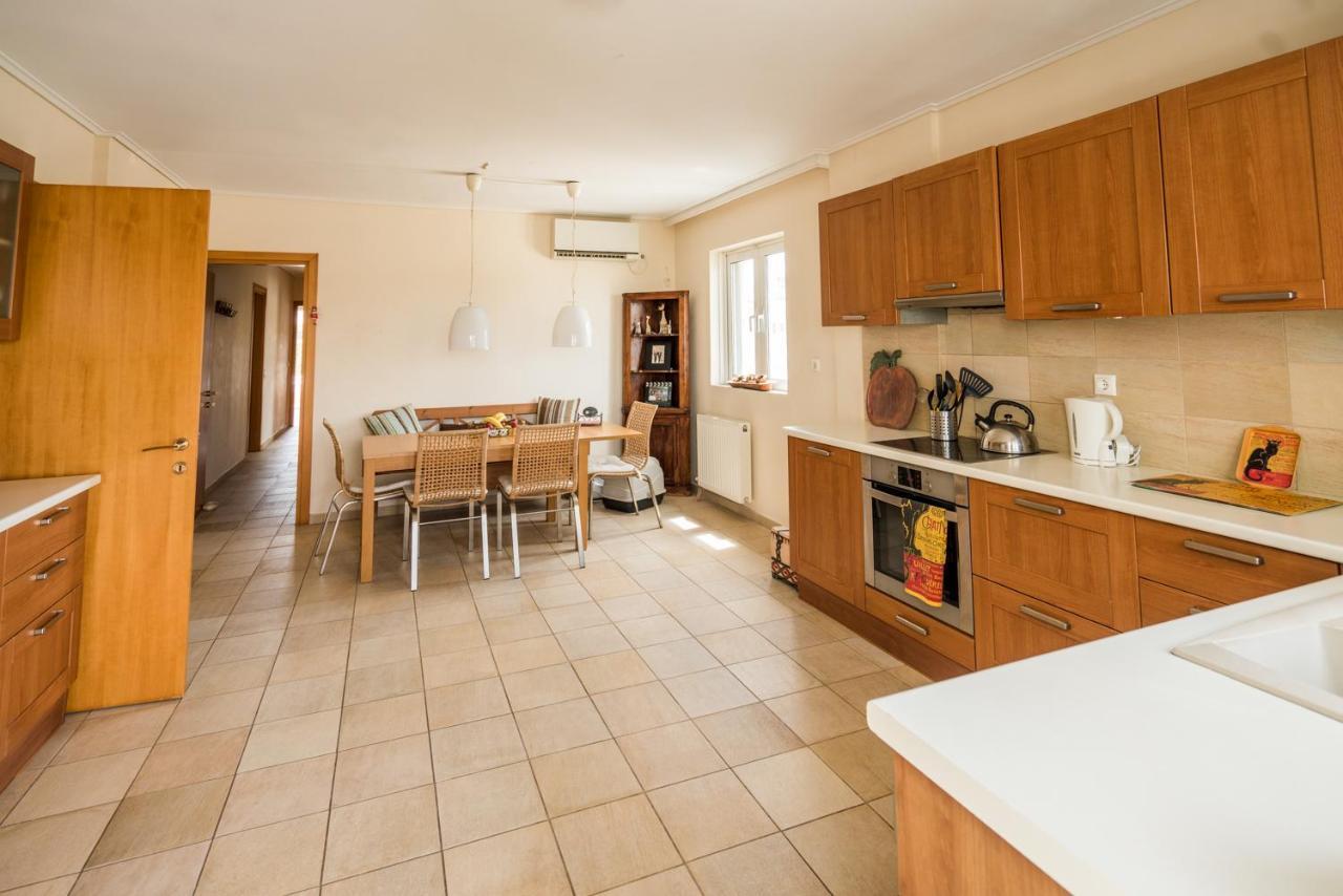 Family Getaway, Spacious And Luxurious, Sea View, Terrace, Next To Voula Beach, 20Min From Center Atene Esterno foto