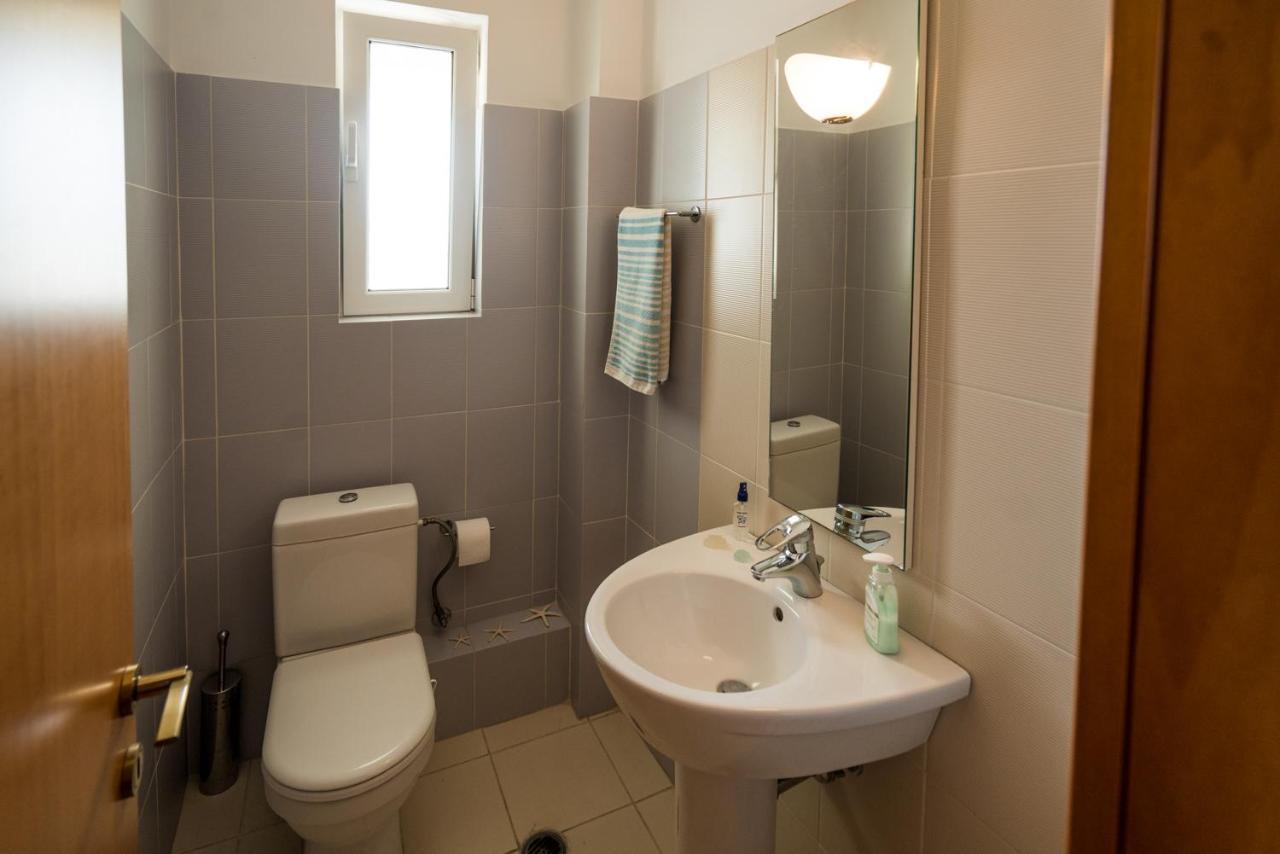 Family Getaway, Spacious And Luxurious, Sea View, Terrace, Next To Voula Beach, 20Min From Center Atene Esterno foto